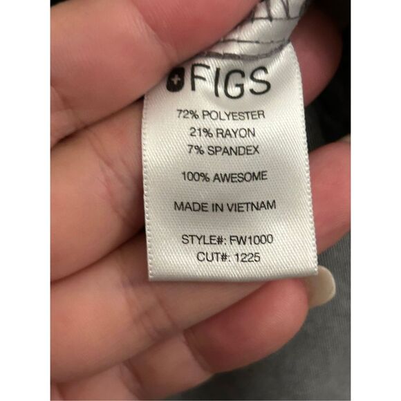 FIGS scrubs set Catalina top and Yola Skinny pants in Graphite Gray XXS medical - Picture 5 of 13